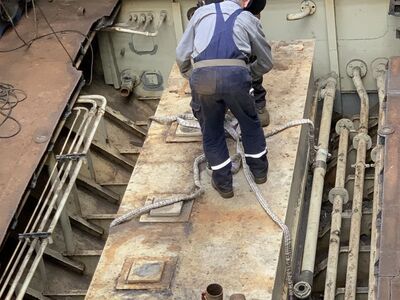 GREIF Schwarzwassertank ausgebaut
